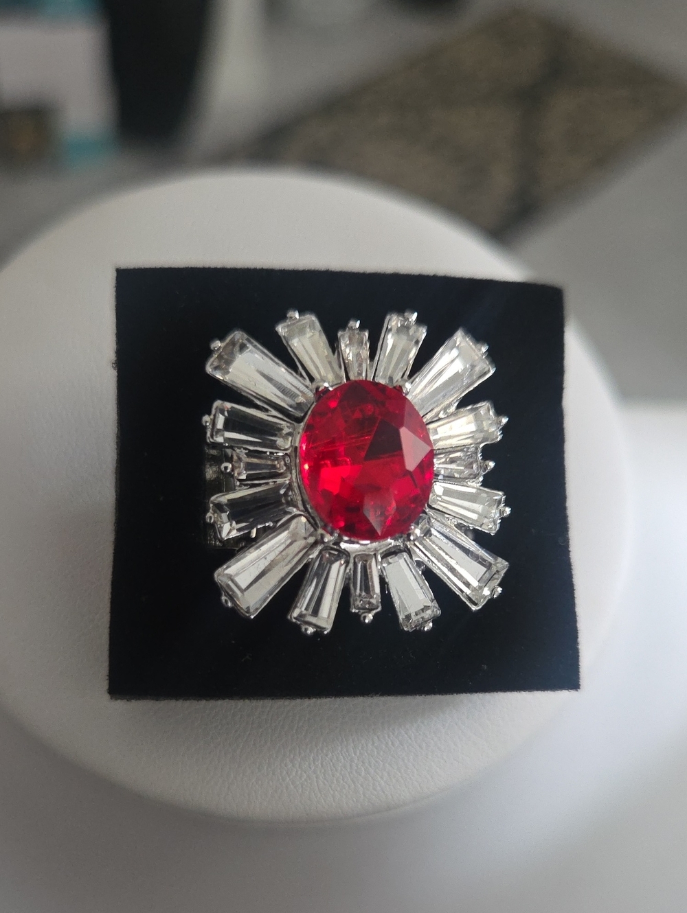 Paparazzi Starburst Season Red Ring NWT